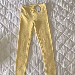 NWT Calia High/rise 7/8 legging Essential collection